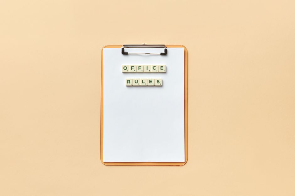 FLSA Executive Exemption Rules: LLC Payroll Guide 2024